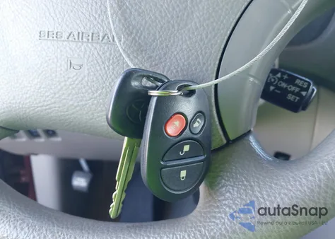 2004 Toyota Sienna Le из США, поврежденный, VIN 5TDZA23CX4S128724